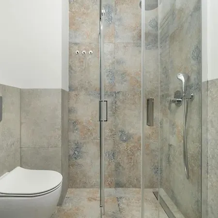 Apartment Cozy And Bright In By Renters Poznan