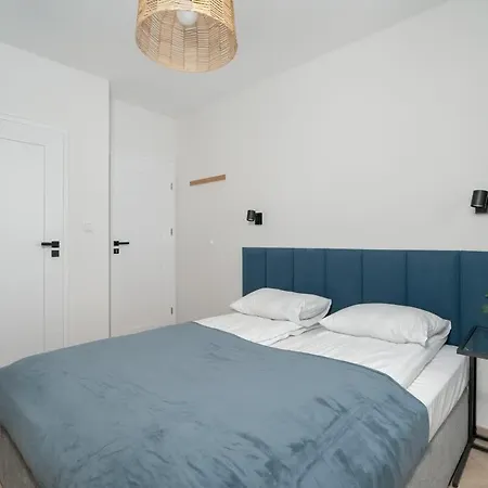 Apartment Cozy And Bright In By Renters