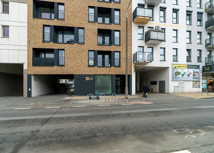 Appartement Cozy And Bright In By Renters