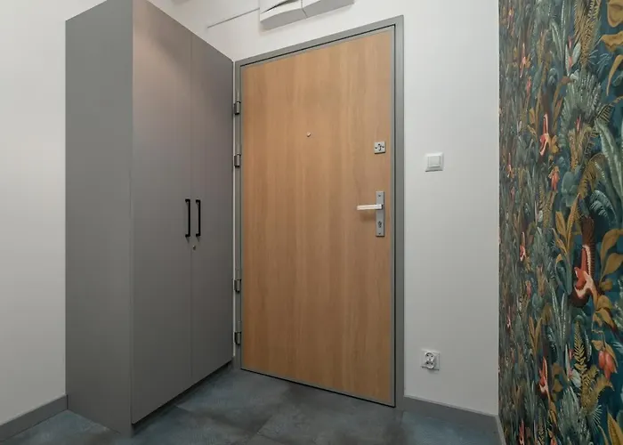 Appartement Cozy And Bright In By Renters Poznań