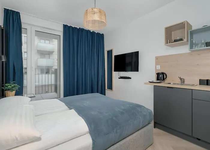 Appartement Cozy And Bright In By Renters Poznań